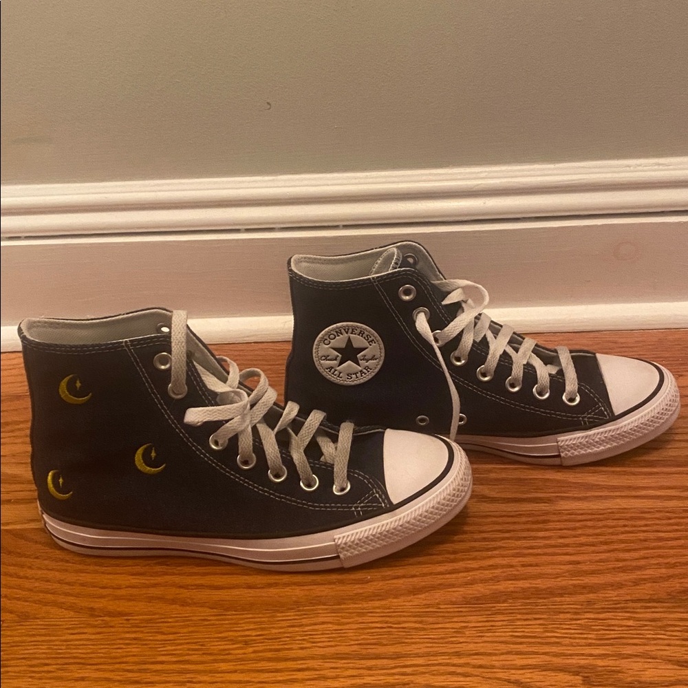 Converse by You - Picture 3 of 7